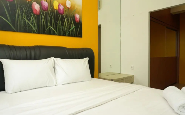 Warm and Cozy 1BR Puri Park View Apartment