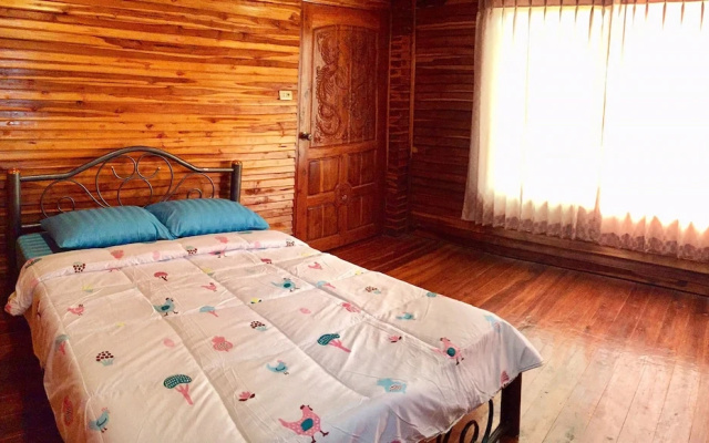 Le Teak Resort