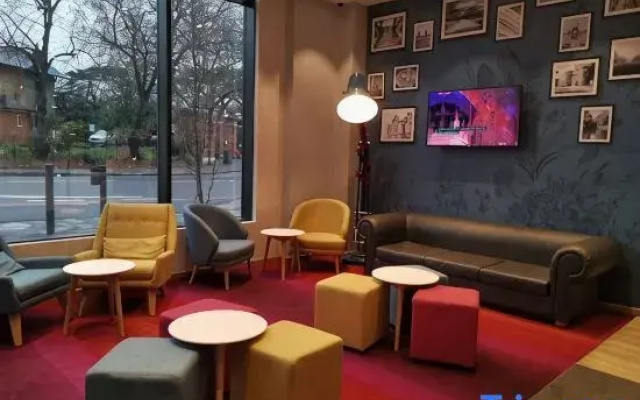 Travelodge Plus London Manor House