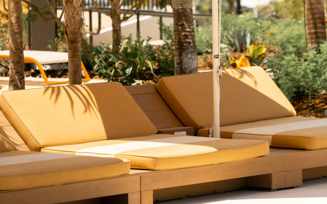 Hotel Indigo Grand Cayman by IHG