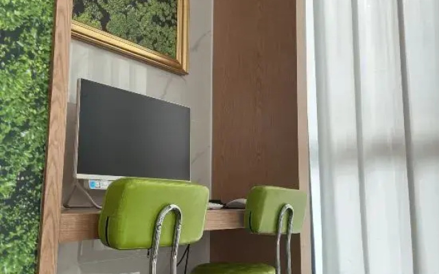 Vienna 3 Best Hotel  (Shanghai Xinsiping Road Port Trade City Branch)