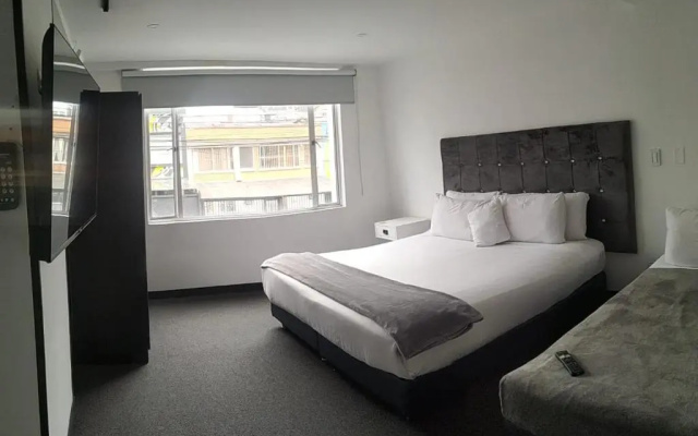 Hotel American Visa Plus