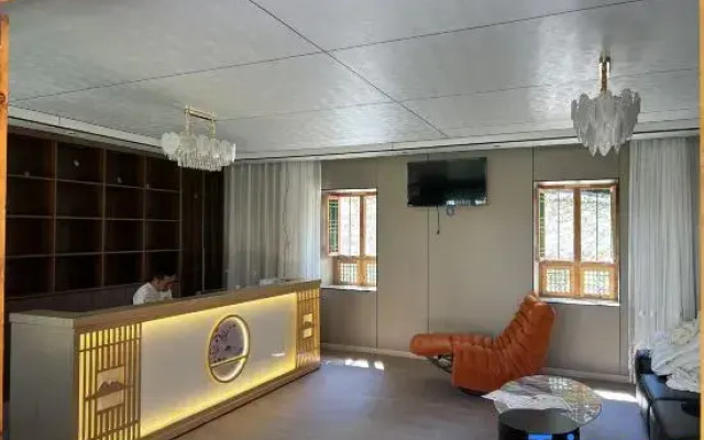 Huatang Yiyuan Boutique Homestay