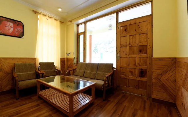 OYO 14580 Home Luxurious Studios Shanag