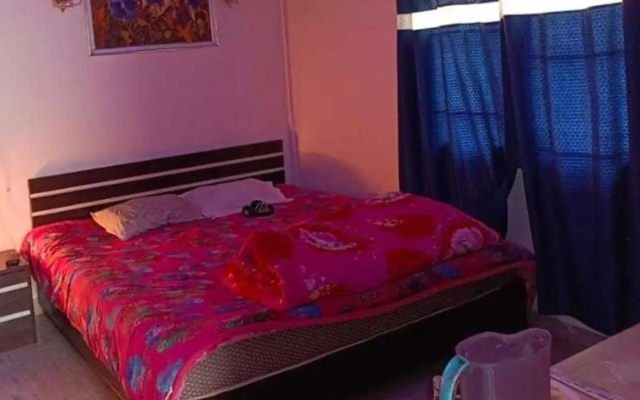 POP HOME 80621H Riddhi Resort & Home Stay