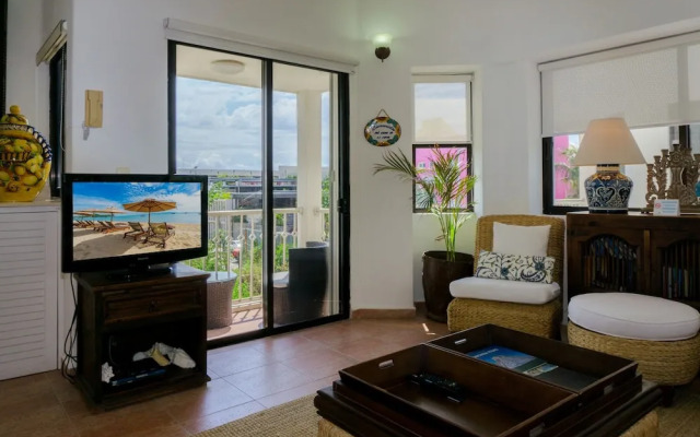 Royal Palms 9 1 Bedroom Condo by Redawning