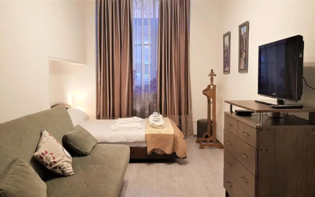Cozy Apartment in Old Tbilisi