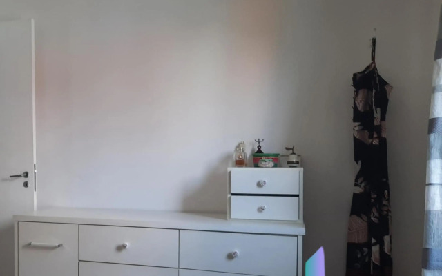 Charmosa casa em condominio com quintal