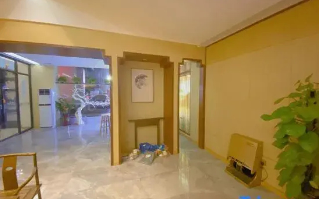 Zhongshan Hongguan Guest House