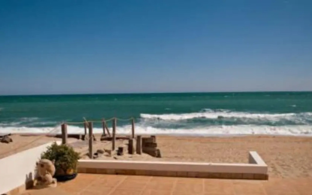 Las Olas 1 3 Bedrooms 3 Bathrooms Townhouse