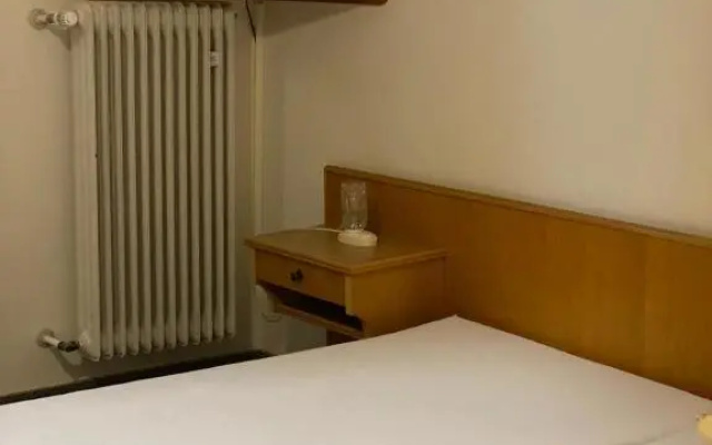 Grune Au Hotel