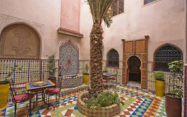 Riad Mostafa