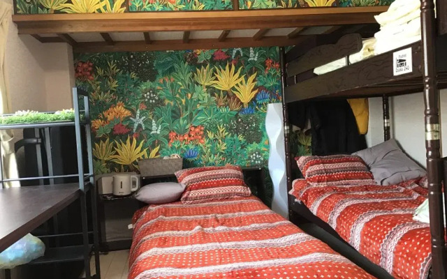 Poshtel Osaka 240