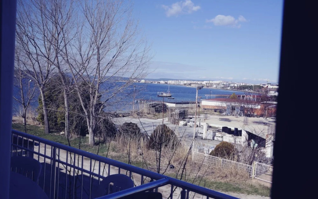 Hellespont Hotel