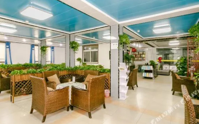 Tianhao Business Hotel