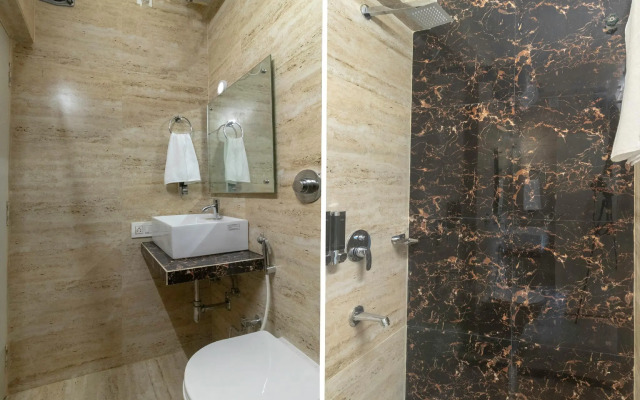 Townhouse 696 Hotel Mayfair Tower