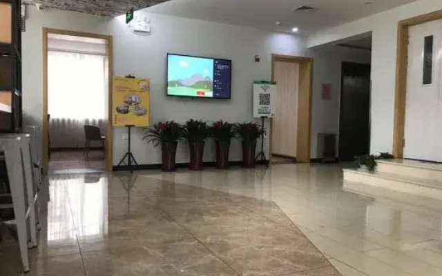Jintai Home (Jianguomen Subway StationBeijing Railway Station)