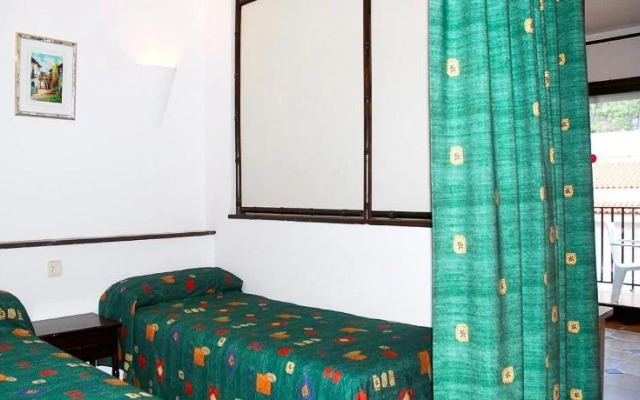 Apartamentos Jademar