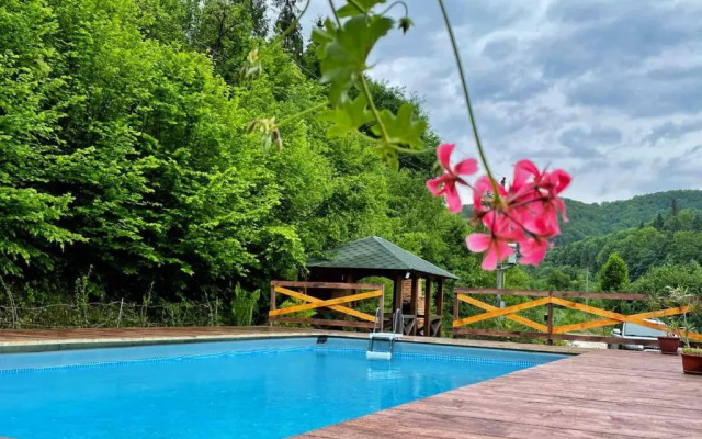 Villa Na uzlissi