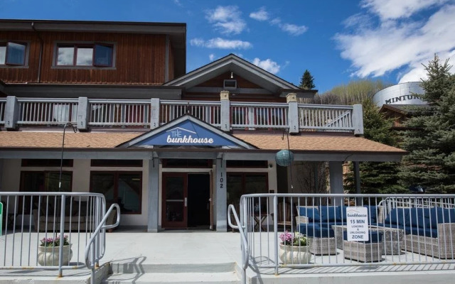 The Bunkhouse - Hostel