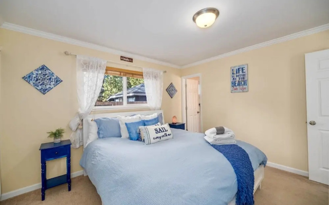 846 Stanford 3 Bedroom Home