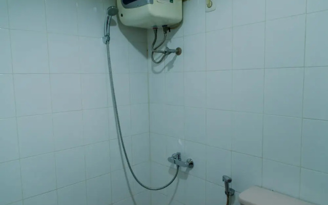 Spacious And Homey 3Br At Kondominium Rajawali Apartment