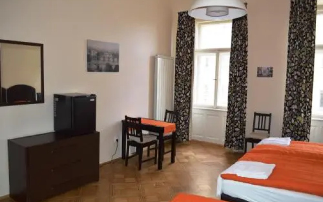 Valentina Apartments
