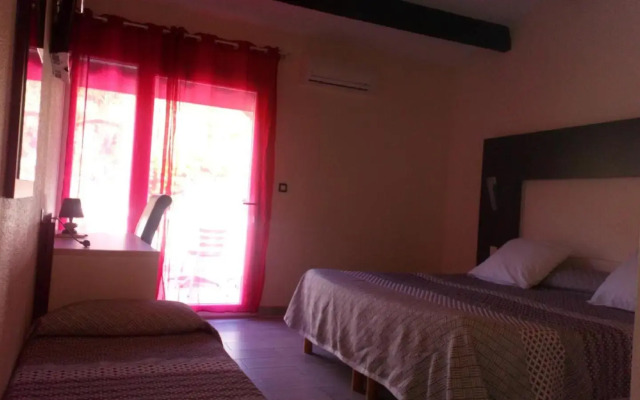 Brit Hotel Confort Helios Agde