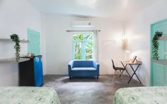 Indie Beach Bungalows