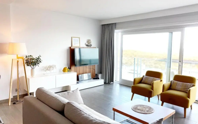 Apartment in Nieuwpoort With sea View