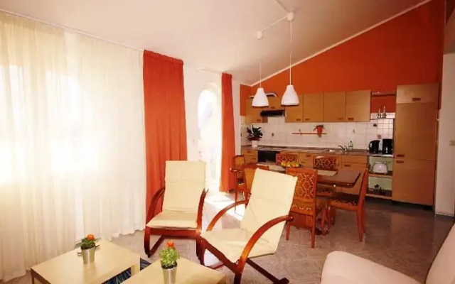 Apartments Villa Loredana 233