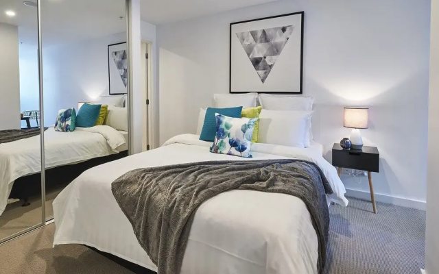 Mega Style Apartments Opus