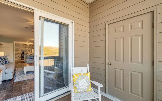 'better Lake Than Never' Huddleston Condo