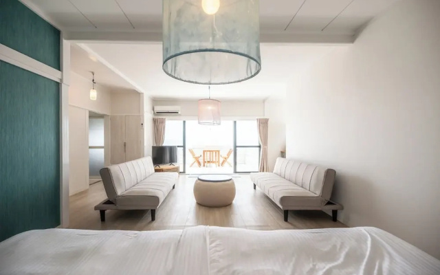 Kawazu Beach House Blue Moon