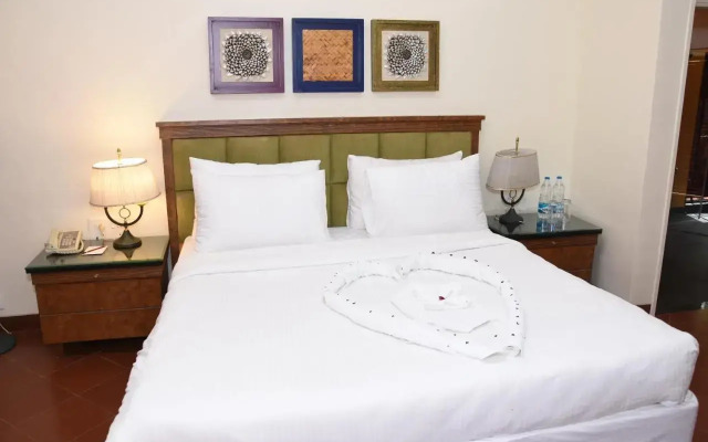 Residency Lake Resort And Spa