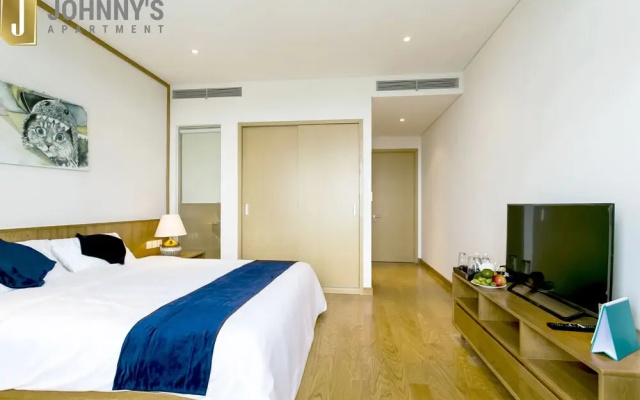 Johnnys Apartment Ocean Villa