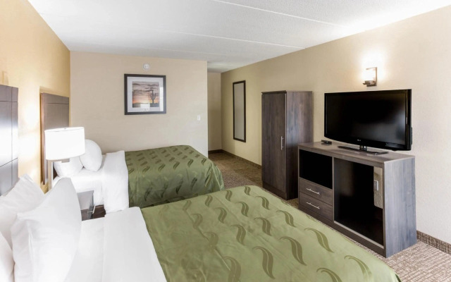 Quality Inn & Suites Plattsburgh
