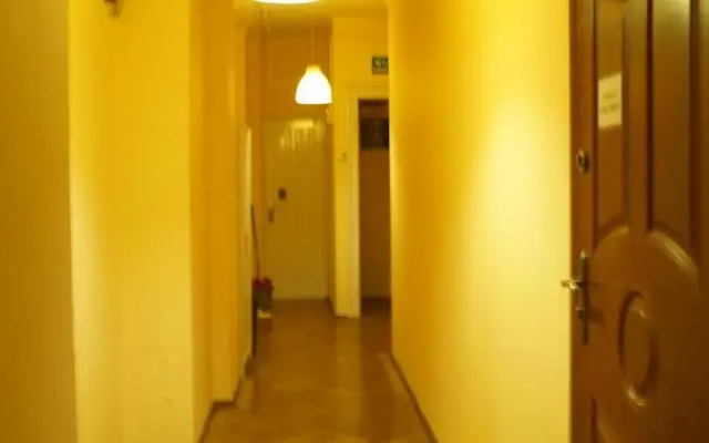 Hostel Submarine
