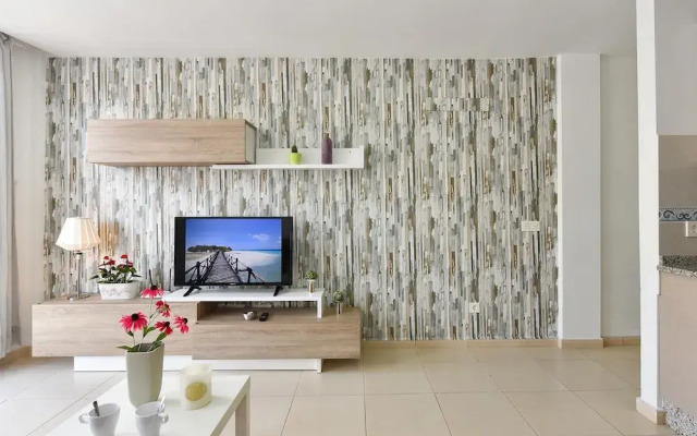 Modern and New Apartment in Arinaga Playa 1A
