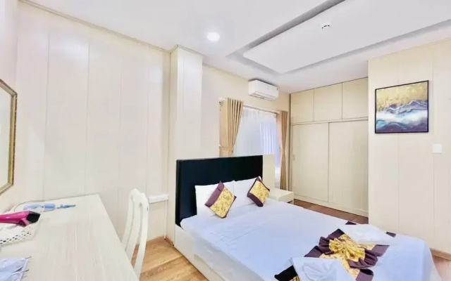 Truc Huyen Hotel