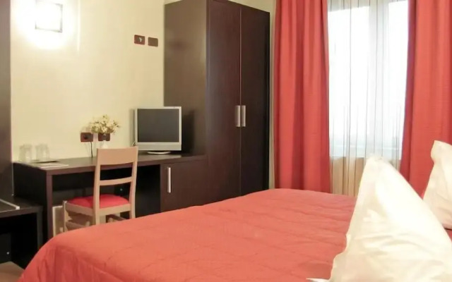Grand Master Hotel