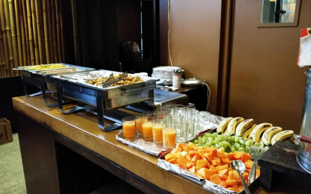 Hotel Mount Regency