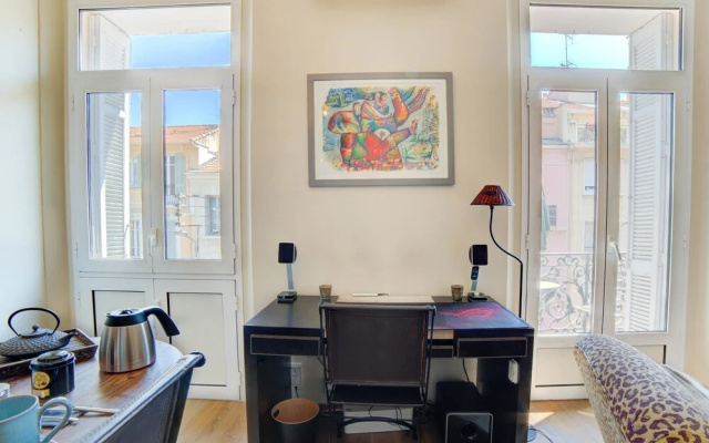Le Cyrus Apartment 2
