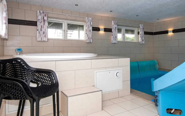 5 Star Holiday Home in Ebeltoft