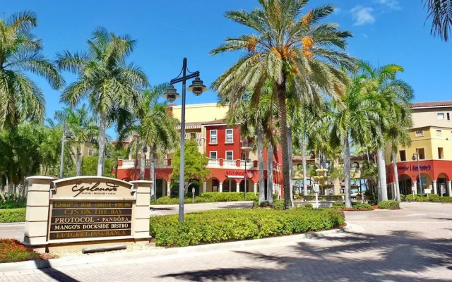 Tropicana 503