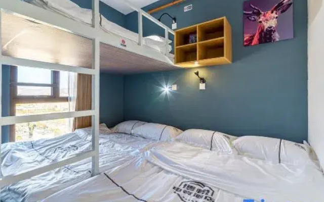 Tuantuan·TT e-sports hotel (Kunming High-tech City College)