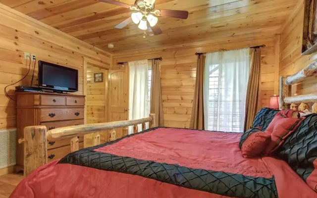 Love Shack - One Bedroom Cabin