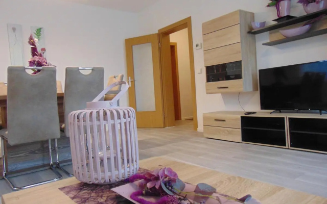 Ferienwohnung "Ernst 1"