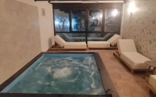 Pension Andras House