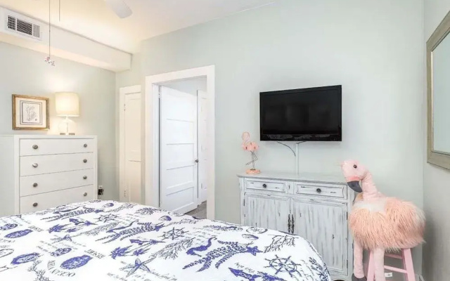 Beach Bum Inn by Tybee Vacation Rentals